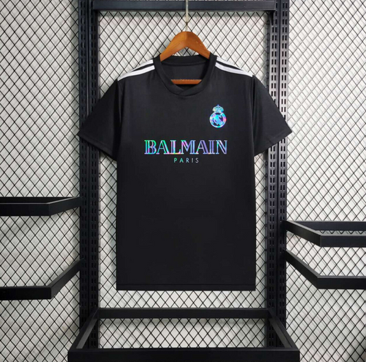 Real Madrid 2023/24 blackout kit