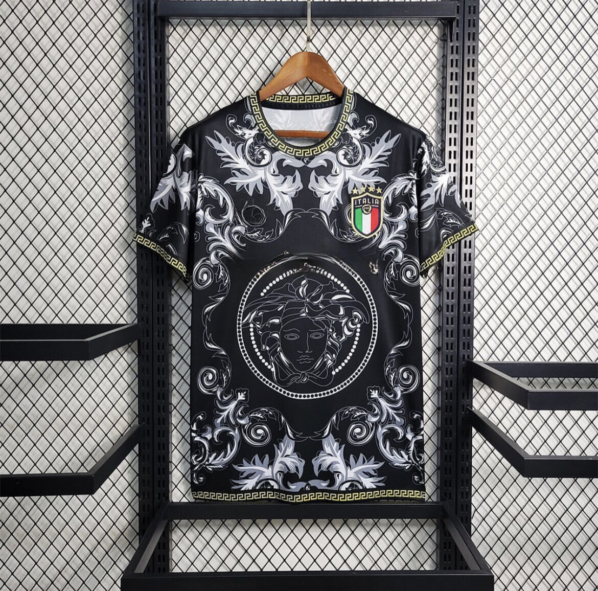 Italy special black kit